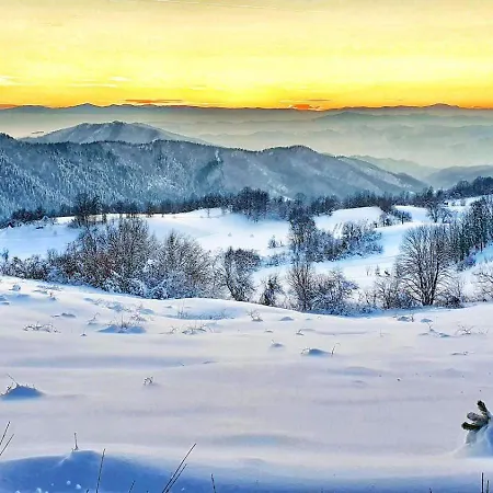 Daire Nasa Masa Doboj- Nasa Masa Doboj-bungalov *
