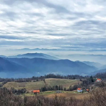 Nasa Masa Doboj- Nasa Masa Doboj-bungalov *